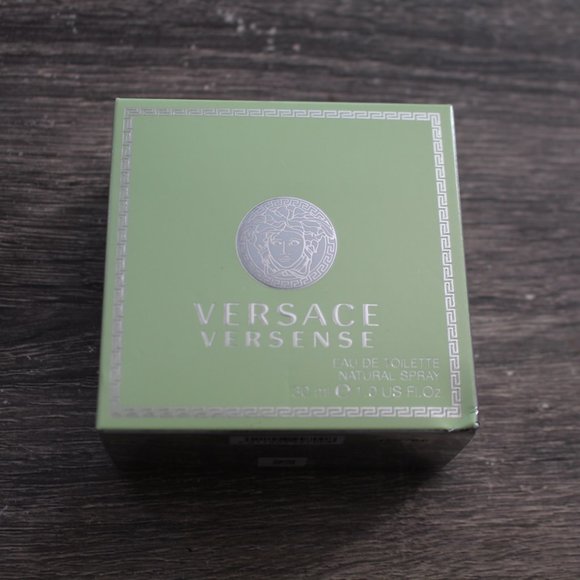 Versace Versense Perfume Box - Picture 2 of 8